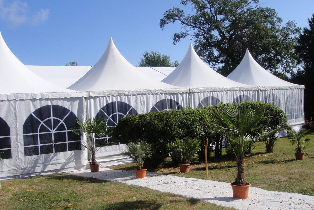  Location de chapiteaux, mariage, tentes, barnums 